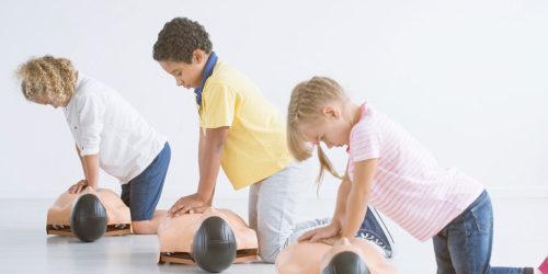 kids doing cpr